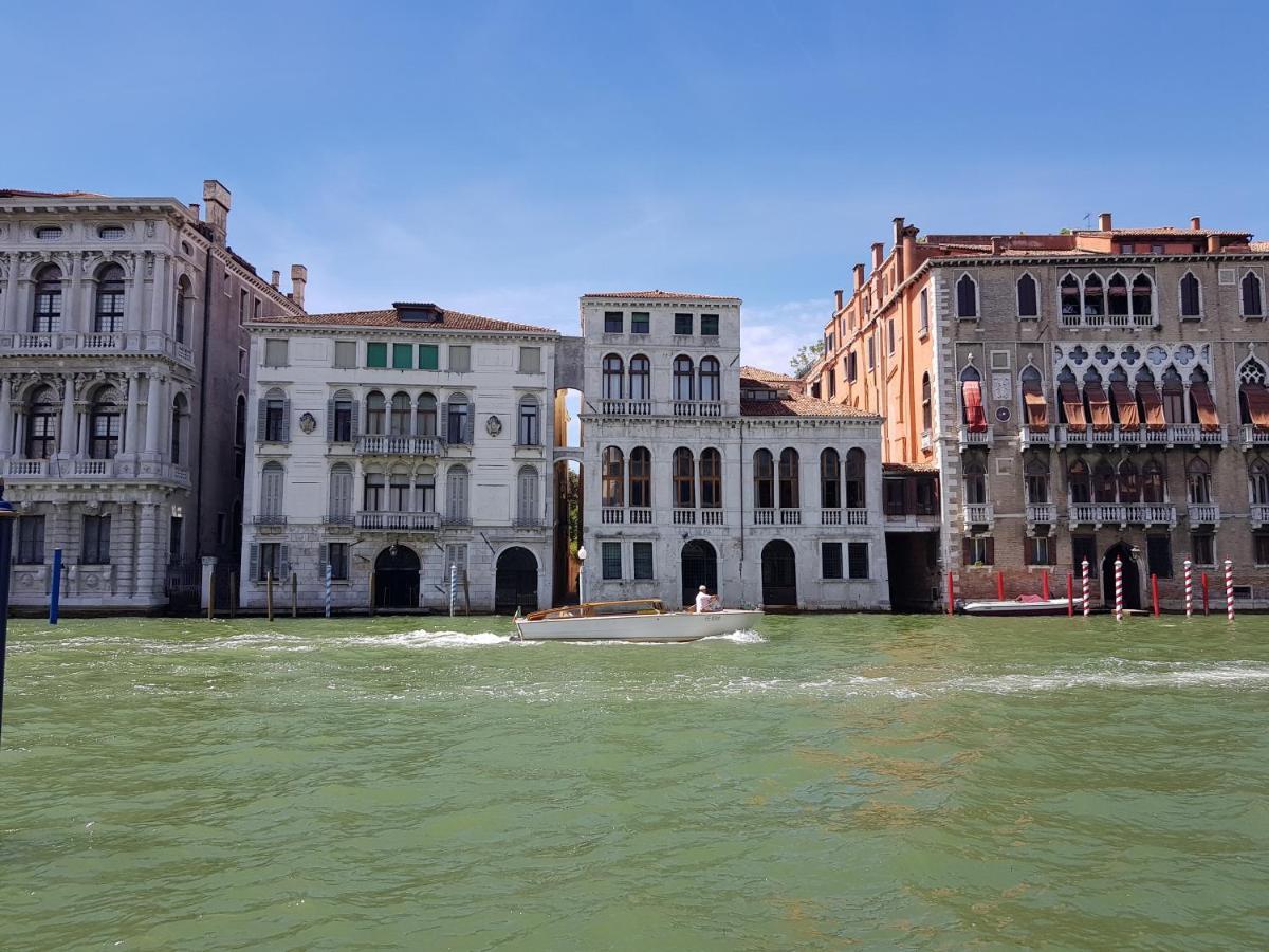 Palazzina Grassi 5* Venecia